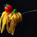 spaghetti na widelcu